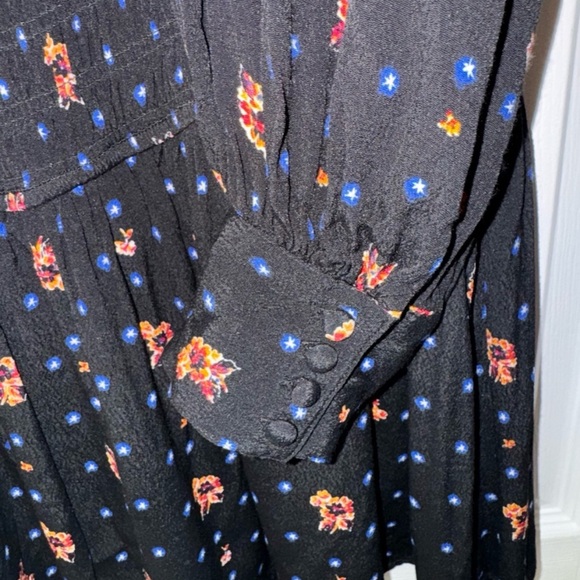 Free People Two Faces Black Floral Print Smocked Long Sleeve Mini Dress Size M - Picture 6 of 9